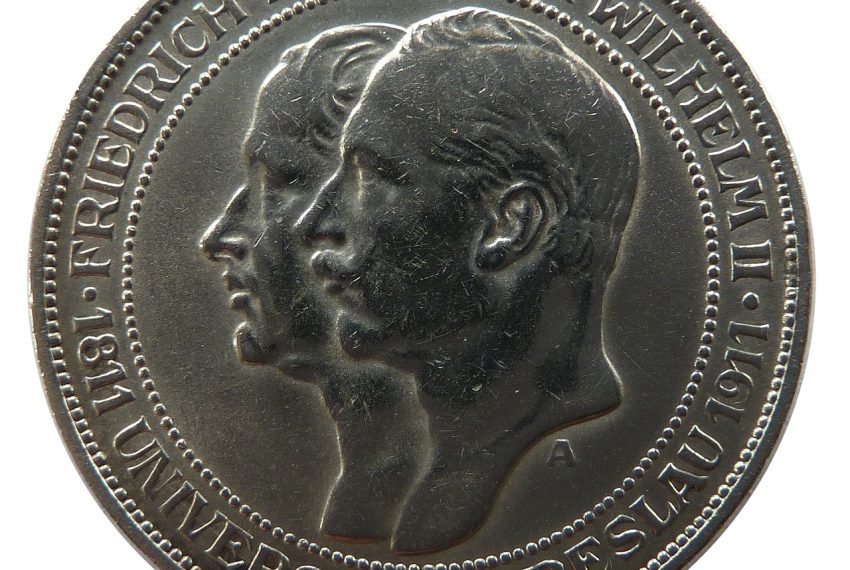 A Comprehensive Guide to Making a Free Meme