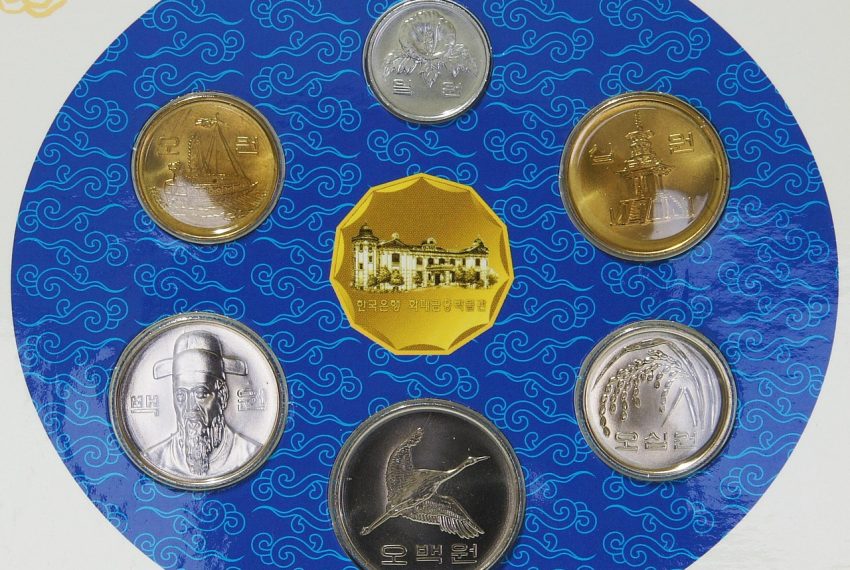 Understanding Crypto Wallet Live Functionality